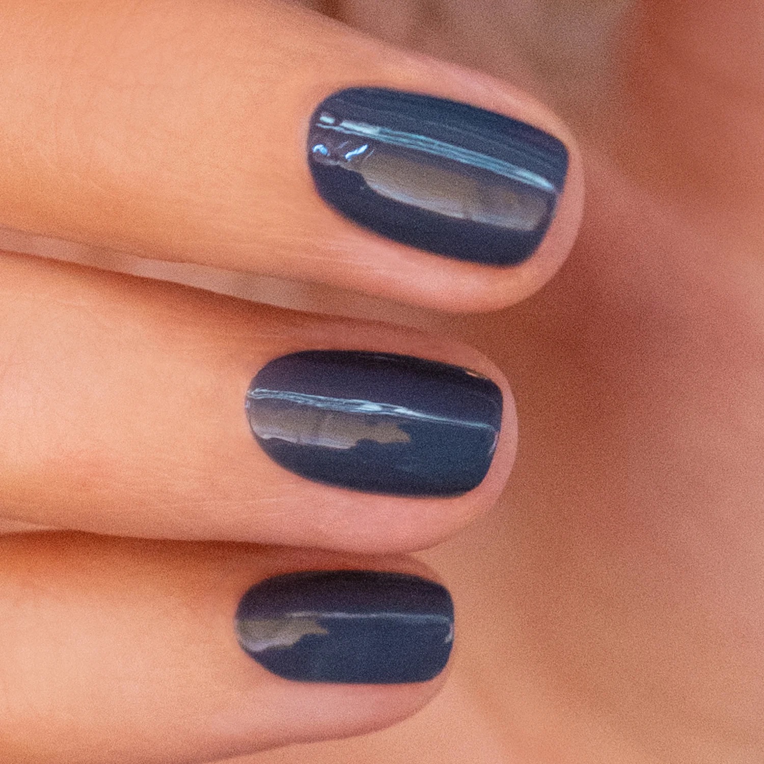 Vernis GREEN – POPPY SEED — vue 2
