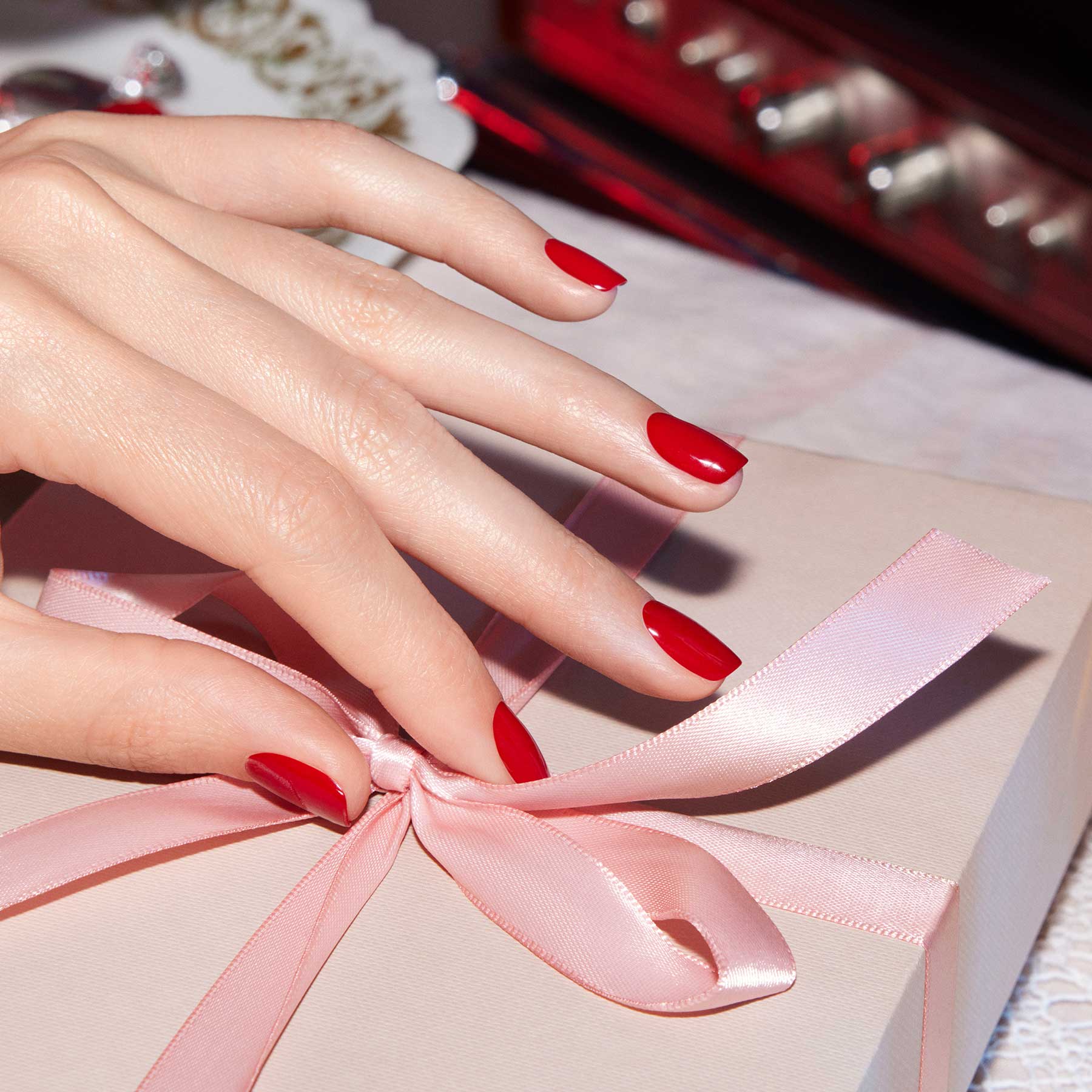 Vernis semi-permanent GREEN FLASH – RED VELVET — vue 2