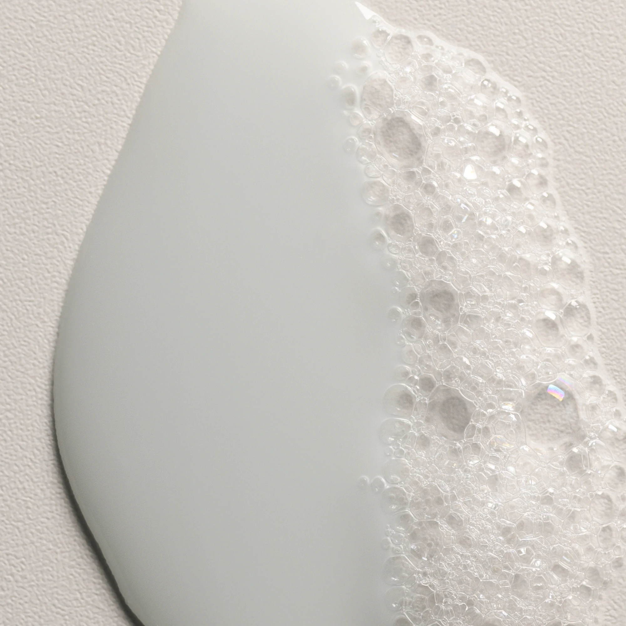 Texture du shampoing Minu Davines — vue 3
