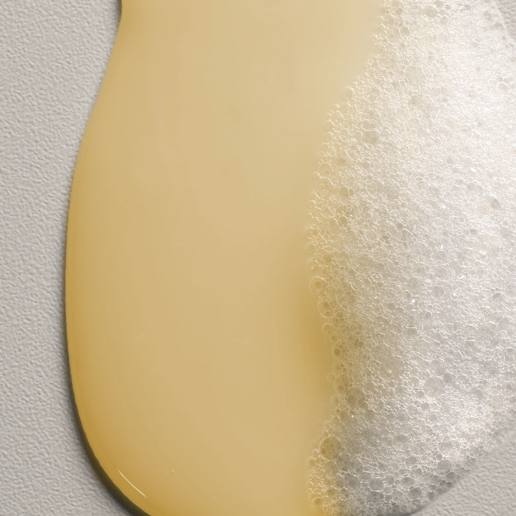 Texture du shampoing Nounou Davines — vue 3