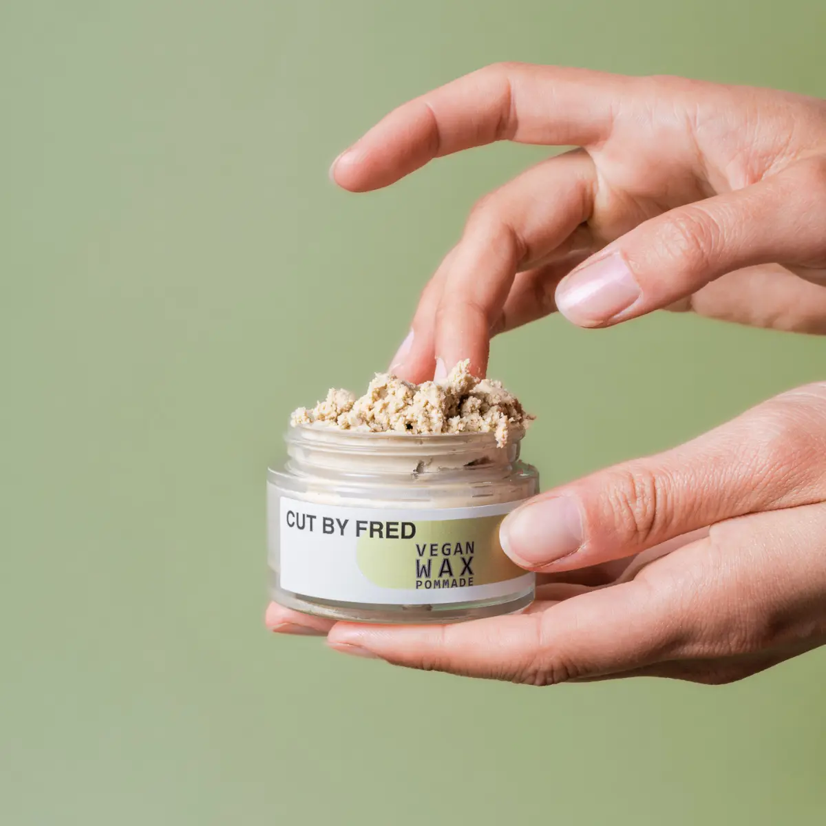 VEGAN WAX POMMADE — vue 3