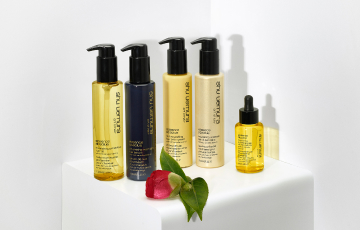 Essence Absolue Shu Uemura