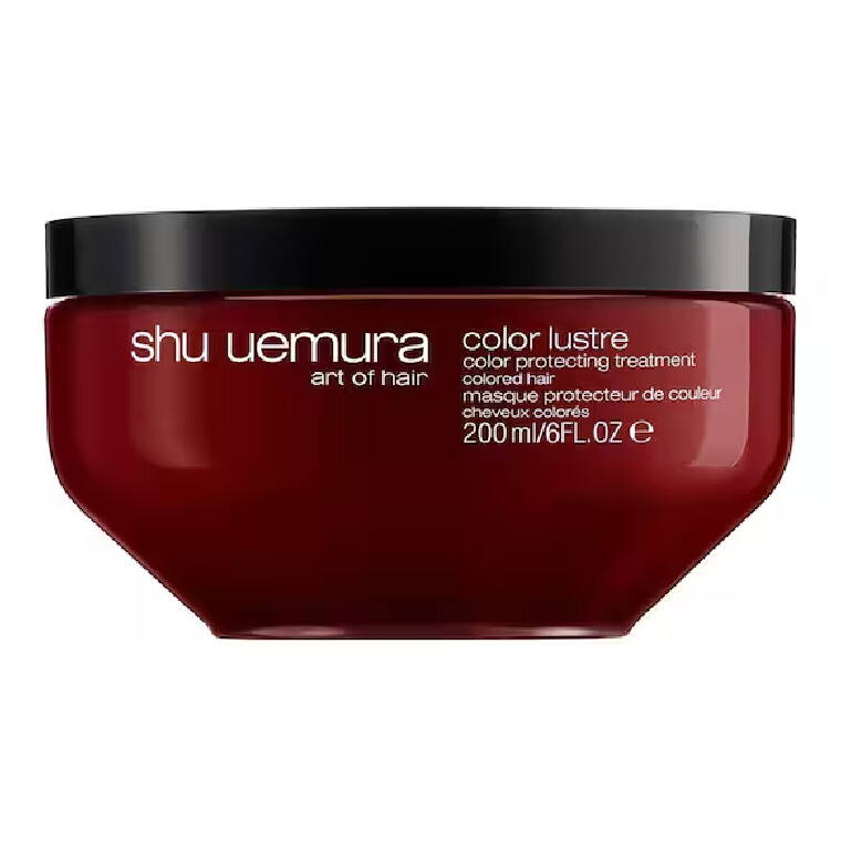 Masque protecteur de couleur avec de l’extrait de saké kasu